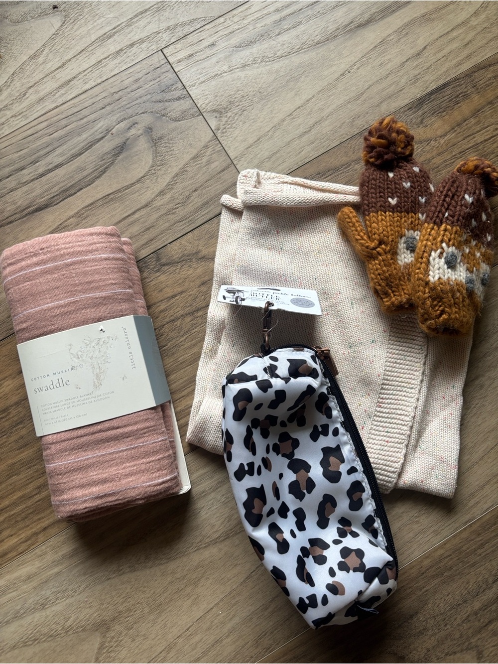 Baby Accessories Bundle - Zara, Kindly, Little Unicorn, Petunia Pickle bottom